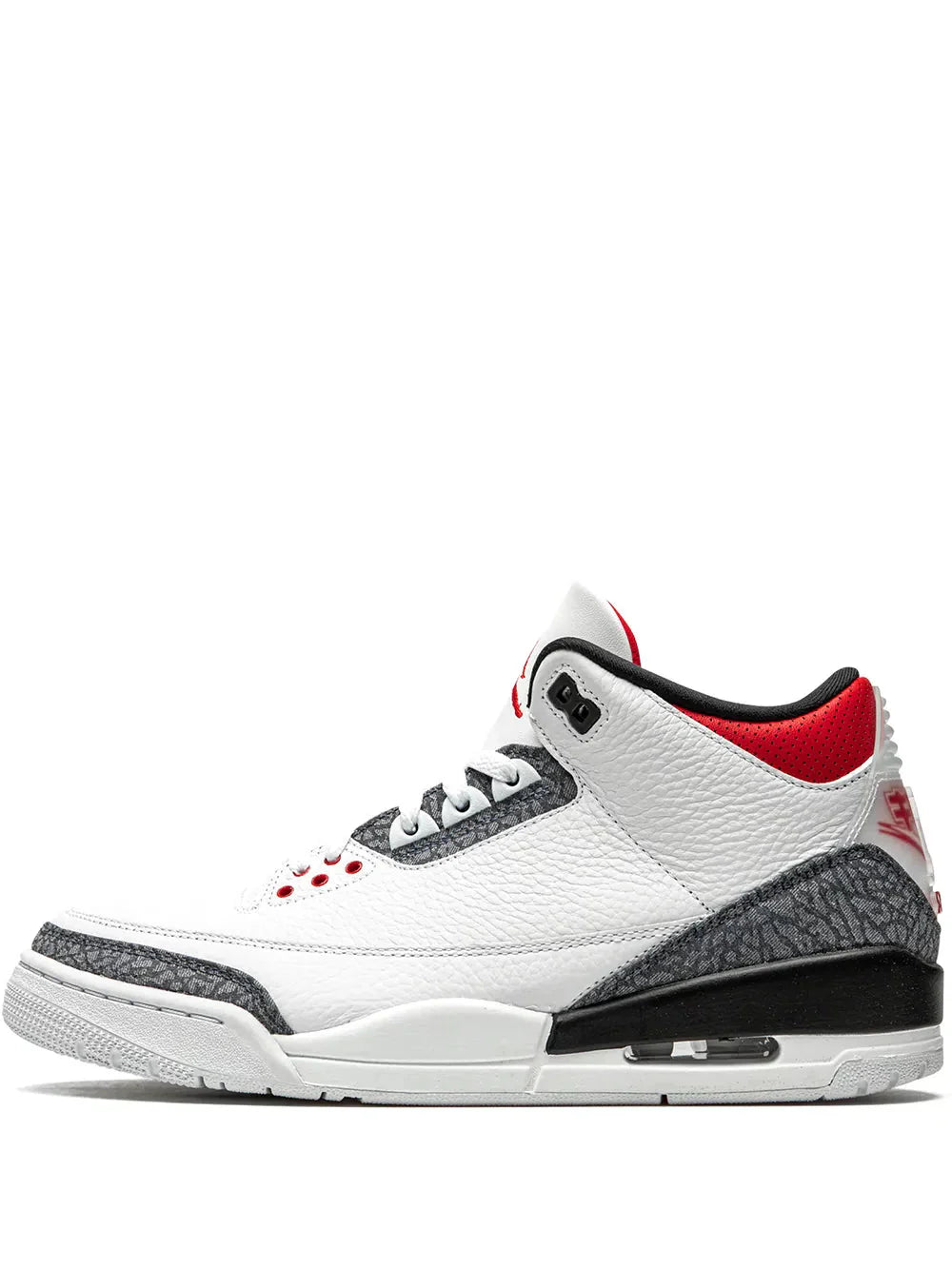 Air Jordan 3 Retro SE-T Denim "Japan Exclusive - Fire Red" sneakers