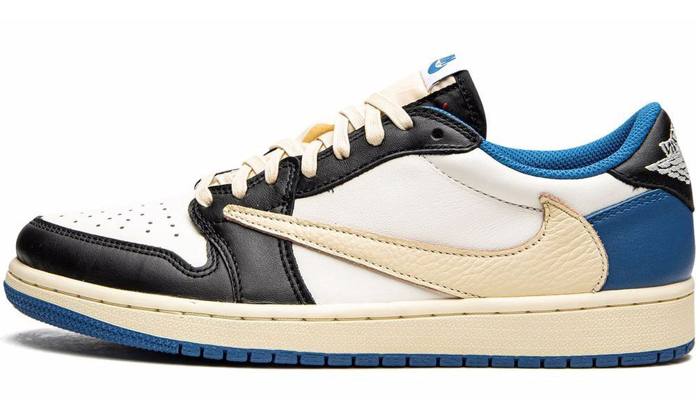 Travis Scott x Air Jordan 1 Low OG SP sneakers