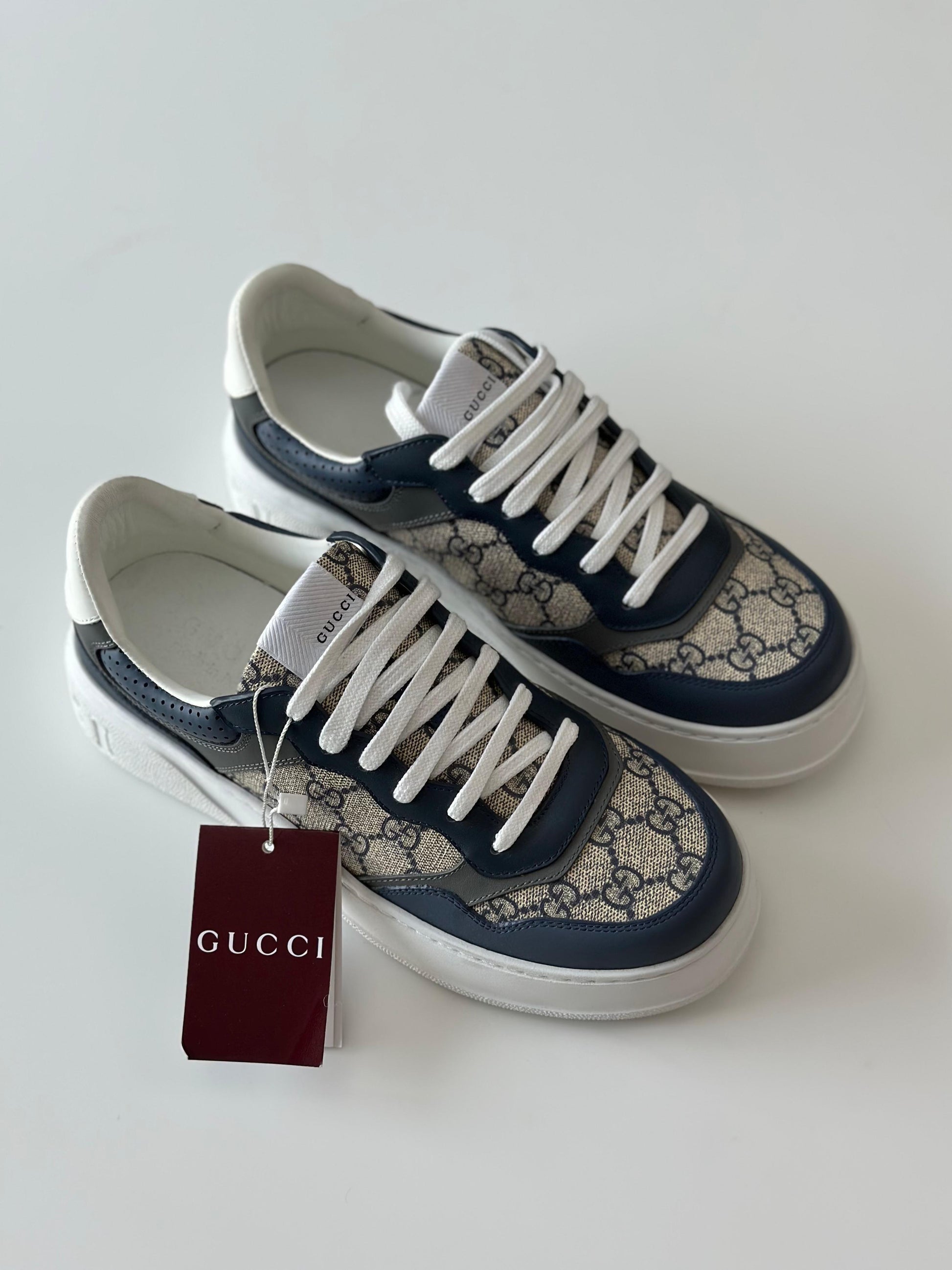 Gucci GG Supreme Sneaker – Beige/Ebony Canvas with Leather Trim (Men's, 669582 UPGA0 1080)