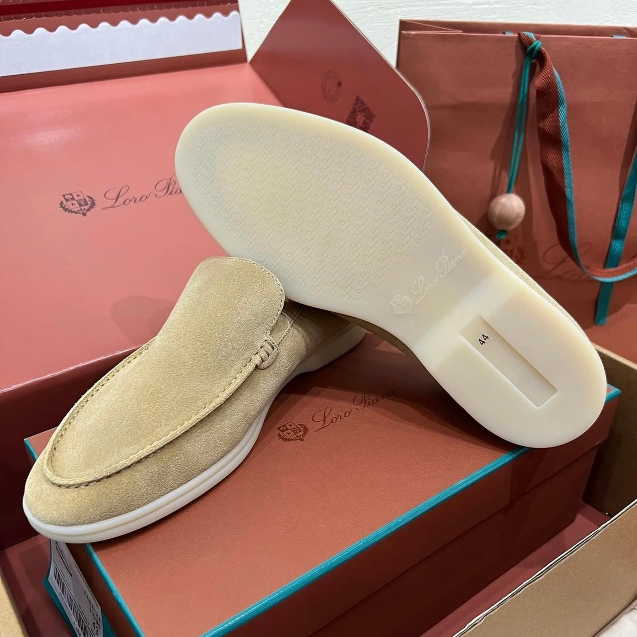 Loro Piana Pre-Loved Summer Walk loafers for Men - Brown