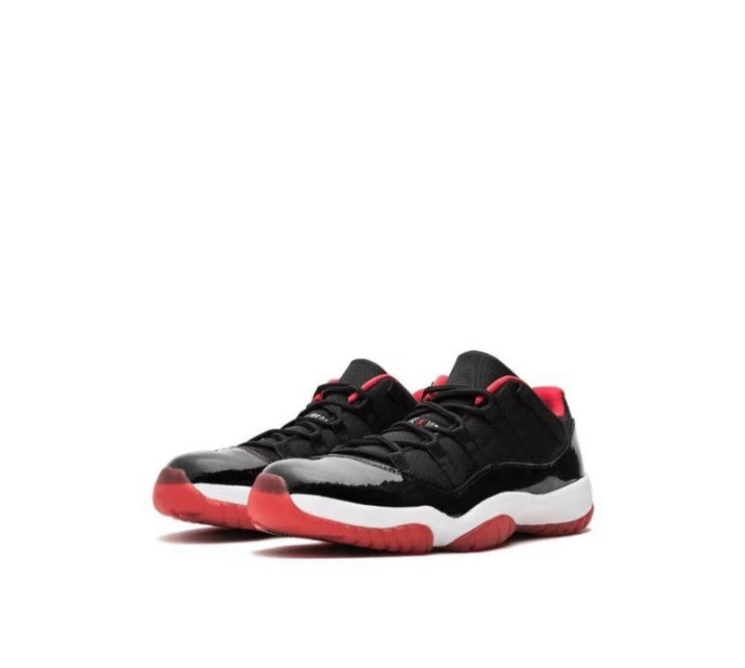 Air Jordan 11 Low Bred