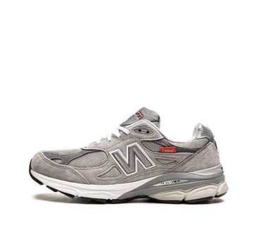 New Balance 990 V3