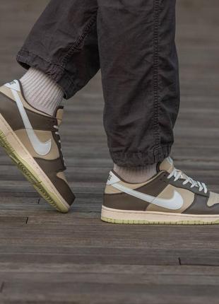 Nike SB Dunk Low Beige Brown