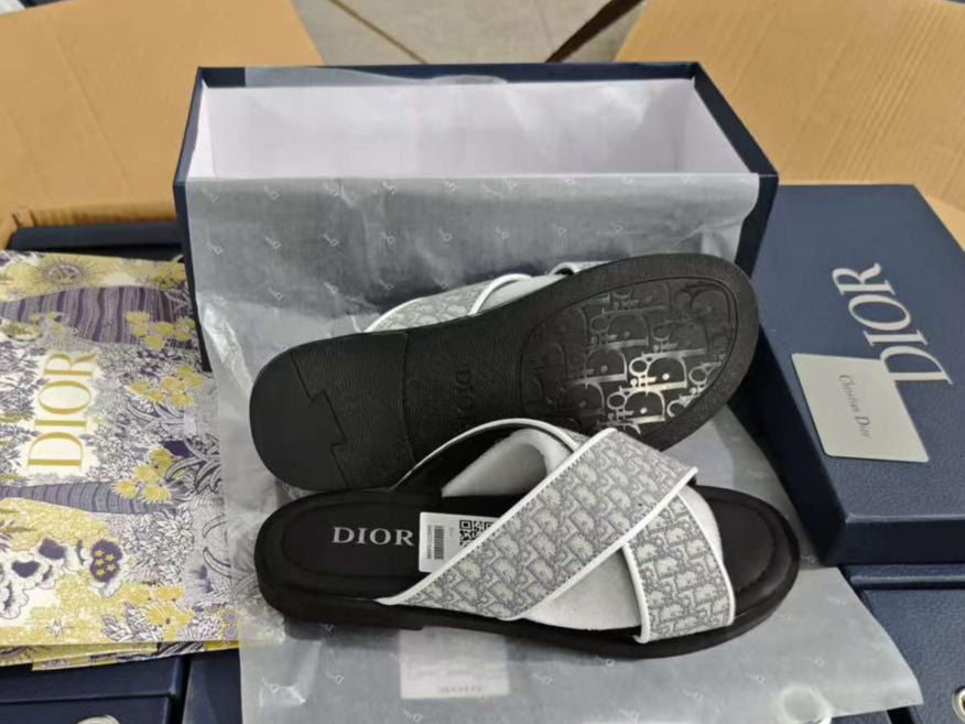 Dior slipper for men
