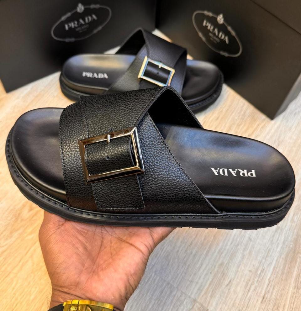 Prada slippers Black