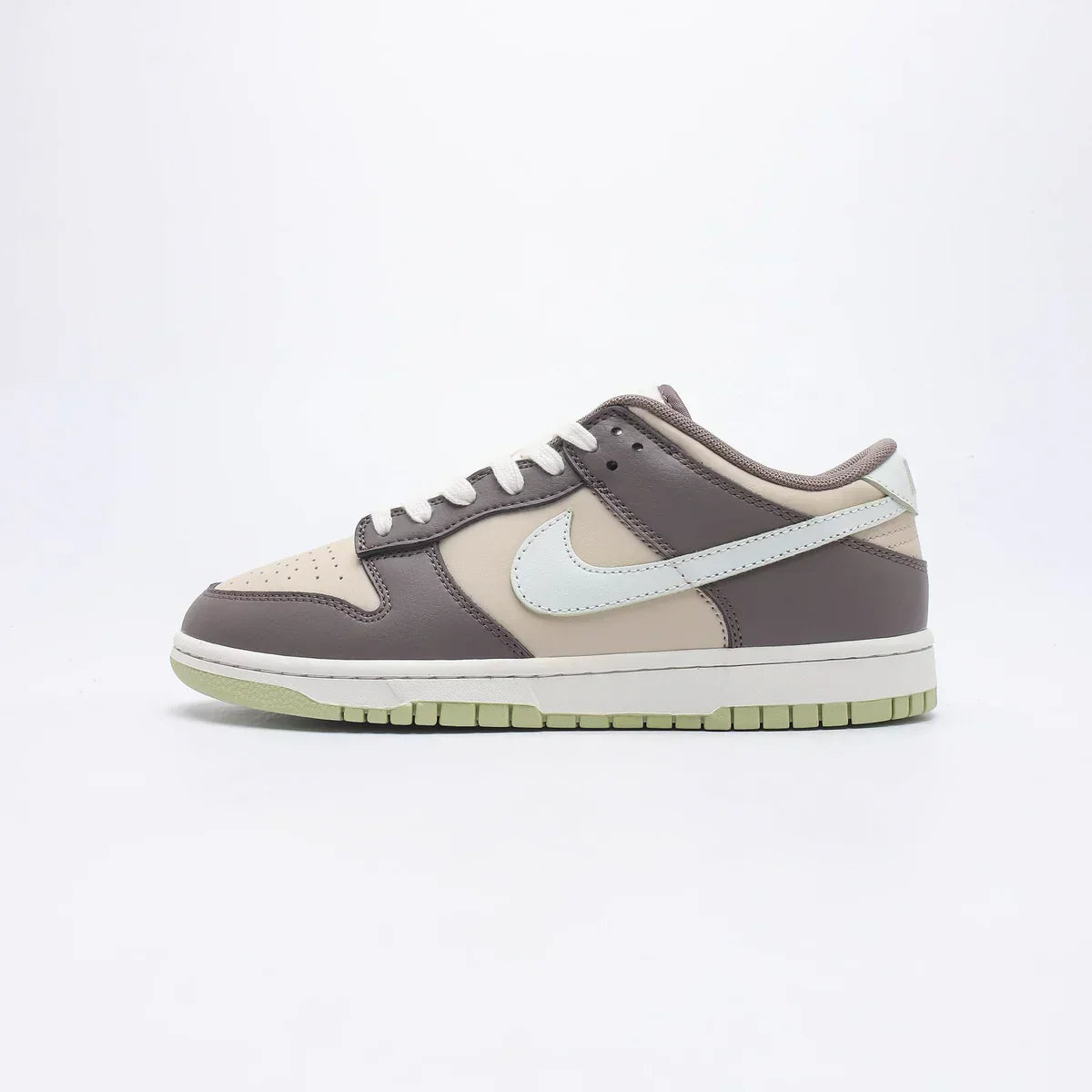 Nike SB Dunk Low Beige Brown