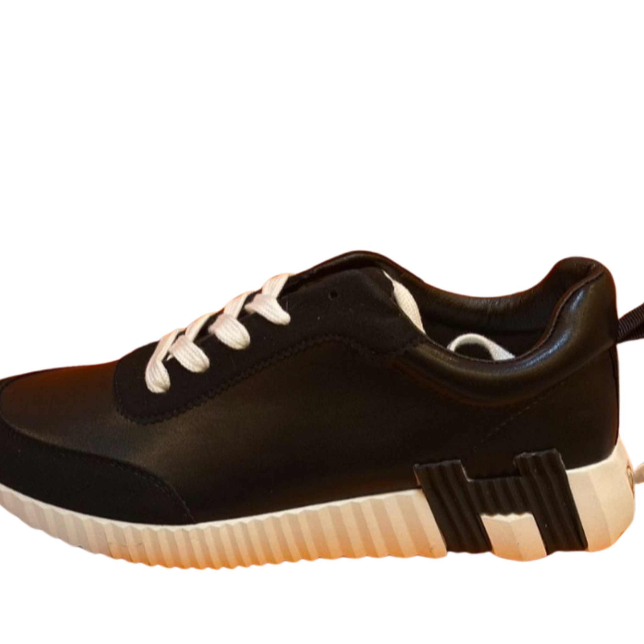 Hermes Bouncing Black & White