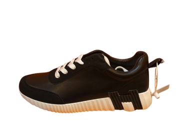 Hermes Bouncing Black & White