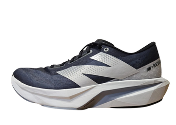 New Balance Rebel V4 Black